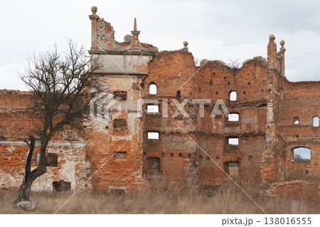 Ruins of the Stare Selo Fortress with ancient brick walls and tower Ruins of the Stare Selo Fortress with ancient brick walls and tower 138016555