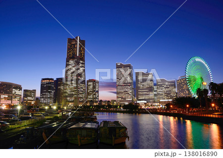 横浜みなとみらい 138016890