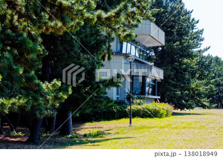 ラムサール条約登録湿地の野鳥観察館 名古屋市野鳥観察館 138018949