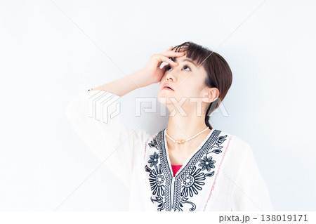 若い女性のポートレート 若い女性のポートレート 138019171