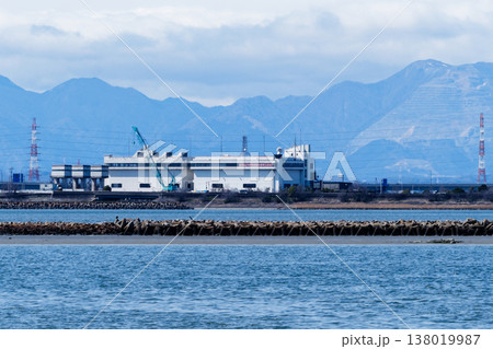 藤前干潟風景 日光川排水機場 138019987