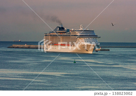 ピレウス 138023002