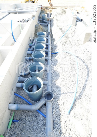 建築現場の水道工事 建築現場の水道工事 138025655