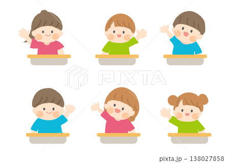 授業中に手を挙げる子どもたち 授業中に手を挙げる子どもたち 138027858