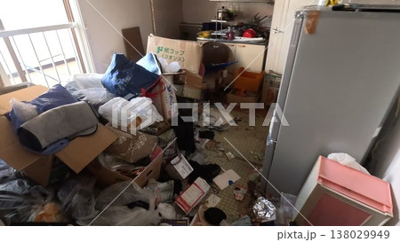 ゴミ屋敷清掃 138029949