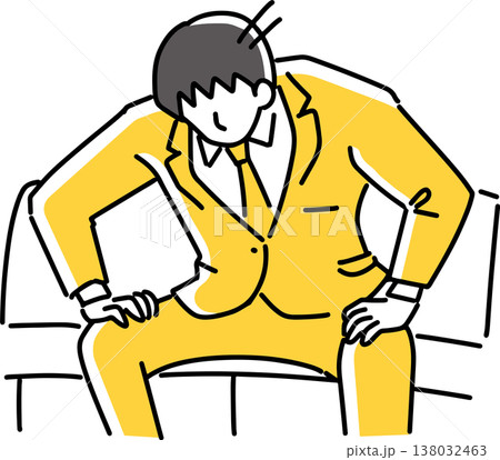 お詫びする男性社員 138032463