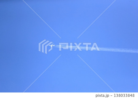 飛行機雲 138033848