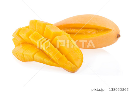 mango isolated on white background 138033865