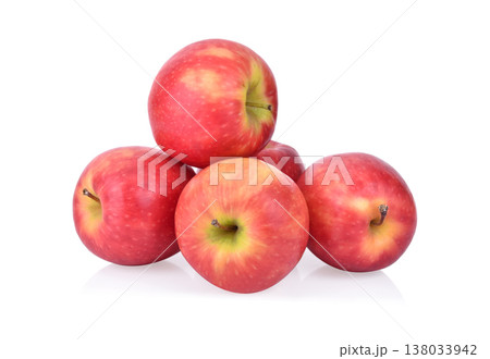 Gala apples on white background 138033942