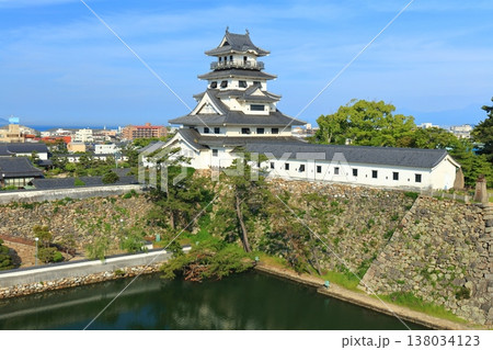 【愛媛県】快晴の今治城 【愛媛県】快晴の今治城 138034123