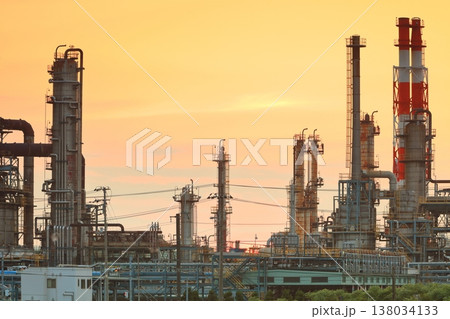 【愛媛県】太陽石油コンビナートの夕景 138034133