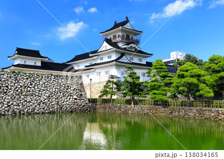 【富山県】快晴の富山城址公園 138034165