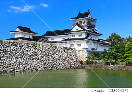 【富山県】快晴の富山城址公園 138034173