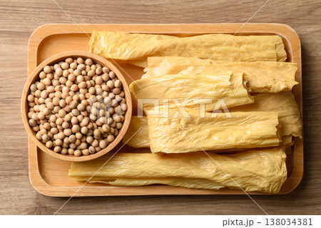 Dried bean curd skin or Yuba sheets, traditional Asian food ingredient, Top view 138034381