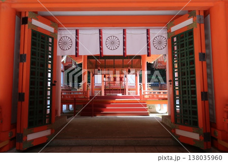 宇佐神宮 138035960