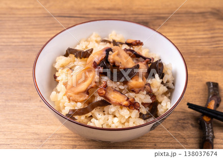 たこ飯(きくらげ入り) たこ飯(きくらげ入り) 138037674