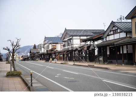 三国街道塩沢宿牧之通り（新潟県南魚沼市） 138038215
