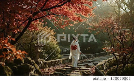 紅葉の庭園と着物女性 138039805