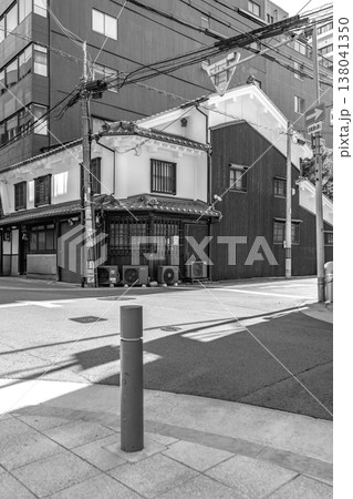 北垣薬品本館（大和屋）江戸時代の貴重な遺構　大阪市中央区道修町　新聞、雑誌用 138041350
