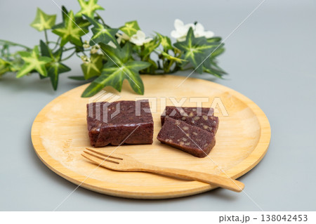 韓国の有名な餅菓子 韓国の郷土菓子 韓国の有名な餅菓子 韓国の郷土菓子 138042453