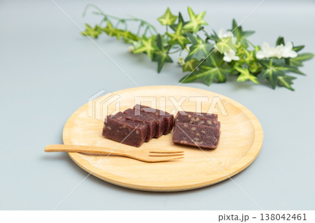 韓国の有名な餅菓子 韓国の郷土菓子 韓国の有名な餅菓子 韓国の郷土菓子 138042461