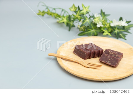 韓国の有名な餅菓子　韓国の郷土菓子 138042462