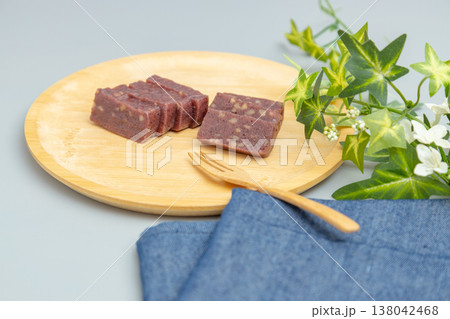 韓国の有名な餅菓子 韓国の郷土菓子 韓国の有名な餅菓子 韓国の郷土菓子 138042468