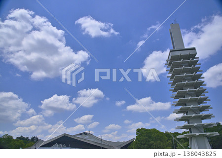 【東京】世田谷区 駒沢公園の記念塔 【東京】世田谷区 駒沢公園の記念塔 138043825