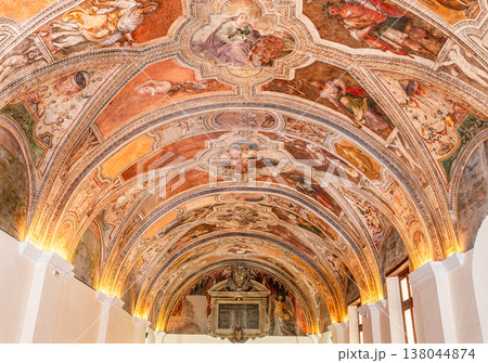 Interiors of San Lorenzo Maggiore church, Naples, Italy 138044874