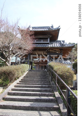 古賀市筵内の医王寺 古賀市筵内の医王寺 138054008