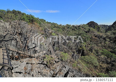 岩の展望台(THE ROCKVIEW POINT)の風景 岩の展望台(THE ROCKVIEW POINT)の風景 138057111