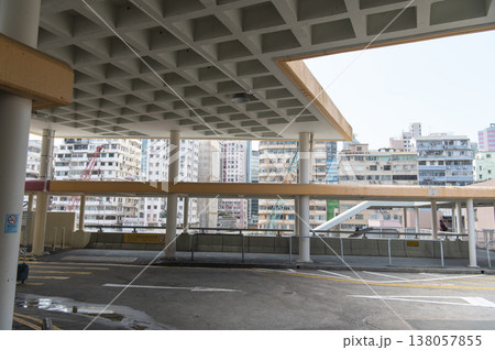 香港　旺角の街並み 138057855