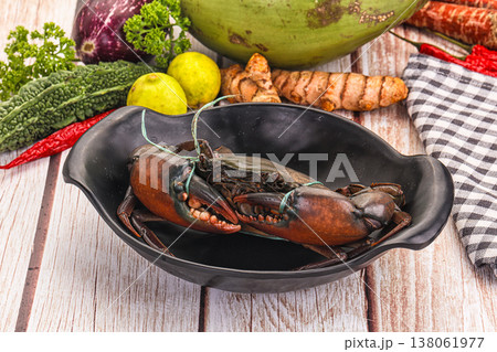 Wild raw crab for cooking 138061977