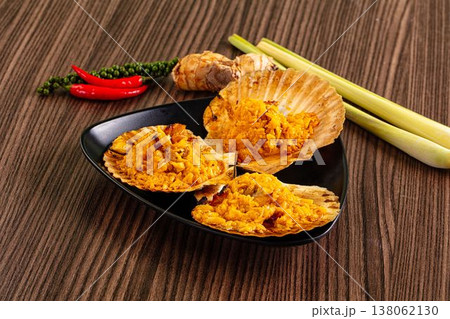 Luxury baked scallops with cheese Luxury baked scallops with cheese 138062130