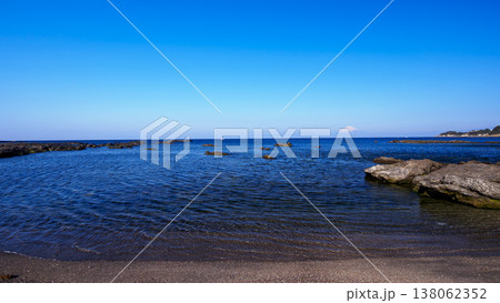 三浦半島の和田長浜の冬 138062352