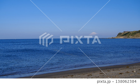 三浦半島の和田長浜の冬 三浦半島の和田長浜の冬 138062384