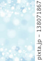水色のキラキラ縦背景　9:16 138071867