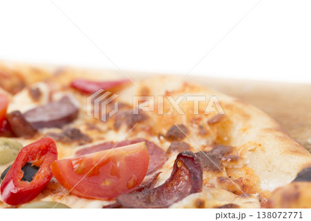 Tomato slices on the pepperoni pizza. Tomato slices on the pepperoni pizza. 138072771