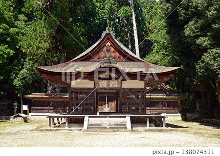 甲賀の油日神社 138074311