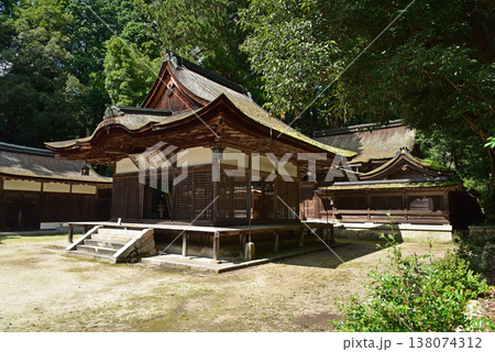 甲賀の油日神社 138074312