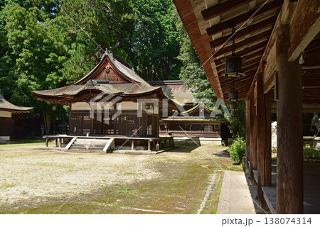 甲賀の油日神社 138074314