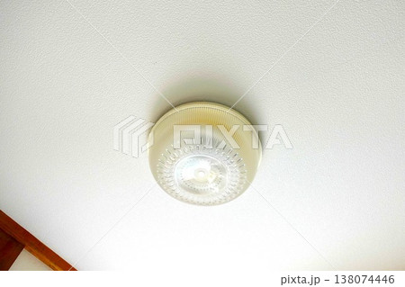 家の照明 138074446