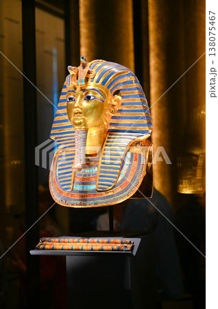 ツタンカーメン黄金のマスク　大エジプト博物館 138075467