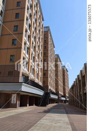 九州大学伊都キャンパス・理系ウエスト2号館 138075573