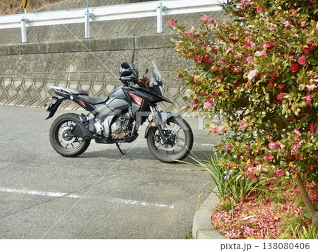 バイクツーリングの一コマ バイクツーリングの一コマ 138080406