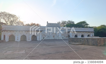 A picture of historical monument in delhi A picture of historical monument in delhi 138084894