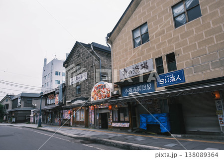 [小樽]小樽堺町通りのノスタルジックな風景 138089364