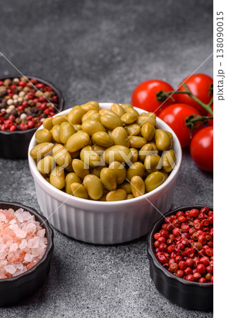Canned green edamame beans as a healthy vegan ingredient. Edamame beans 138090015