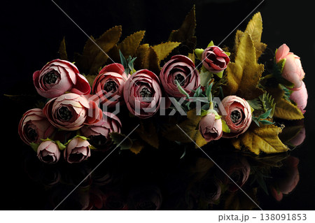 Bouquet of beautiful red roses isolated on black background with reflection. Mothers day or Valentines Day. Bouquet of beautiful red roses isolated on black background with reflection. Mothers day or Valentines Day. 138091853