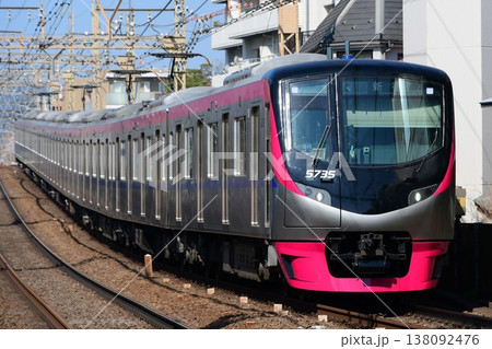 京王5000系2代目5735F京王ライナー新宿行 京王5000系2代目5735F京王ライナー新宿行 138092476
